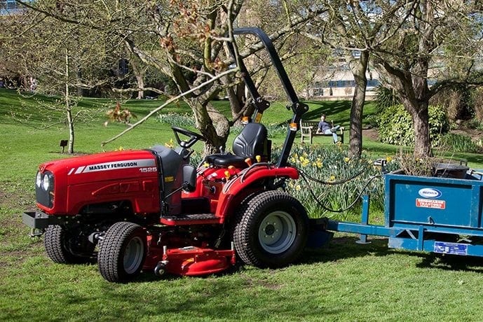 Special Offer on Massey Ferguson 1525 Compact Tractors