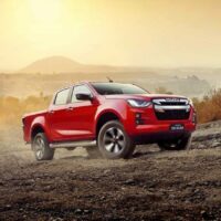All-New-Isuzu-D-Max-DL40-Spinel-Red-Lifestyle-Shot_DL40-Spinel-Red-Dirt-Track-Sunset-Wheel-Spin_3815