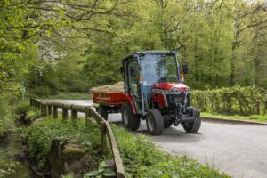 MF_1M_25_CAB_TRAILER_TRANSPORT_FR_0425-1544