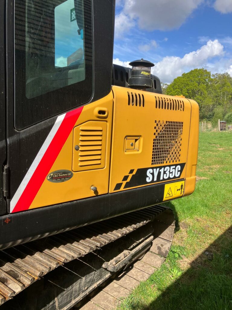 SANY SY135C EXCAVATOR - Image 3