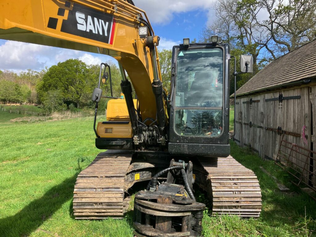 SANY SY135C EXCAVATOR