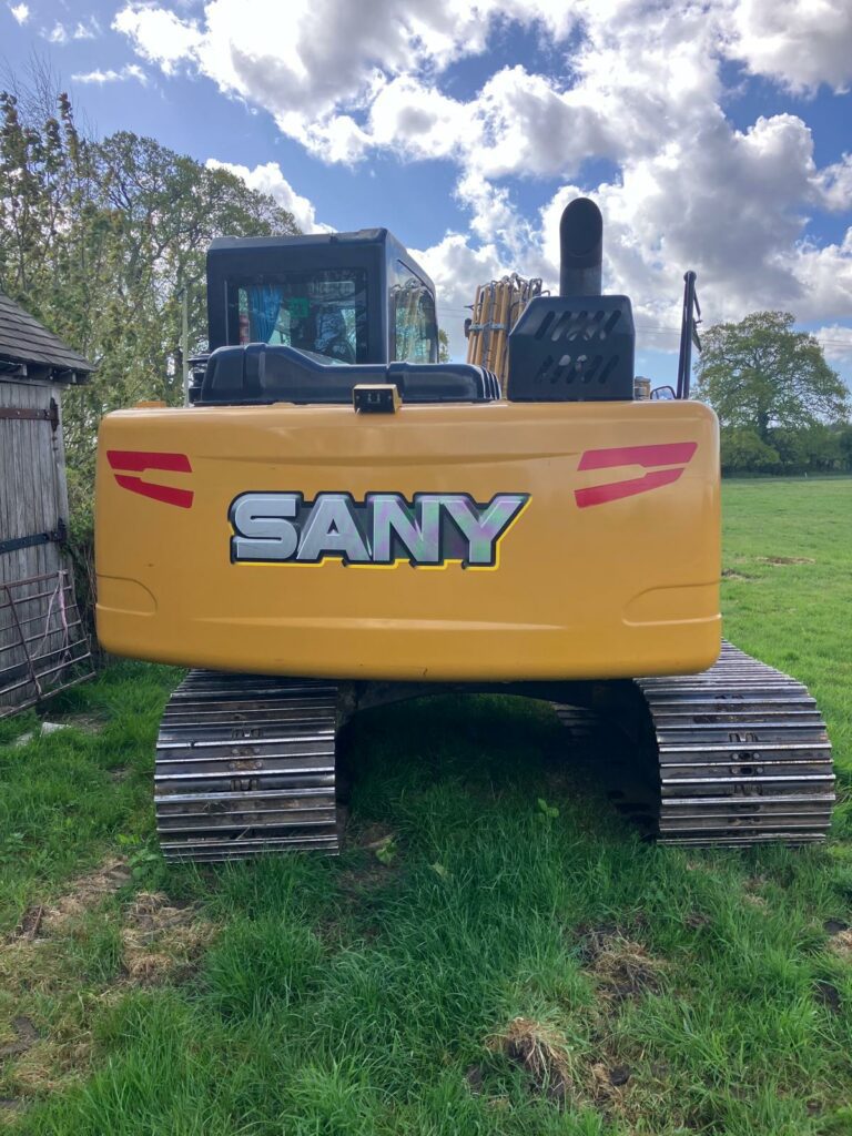 SANY SY135C EXCAVATOR - Image 2